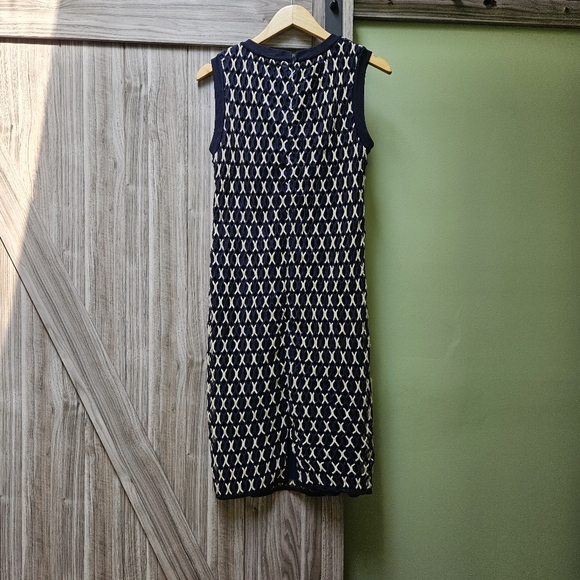 Tory Burch Carolina Crochet Knit Two-Tone Guipure Dress - Picture 4 of 16